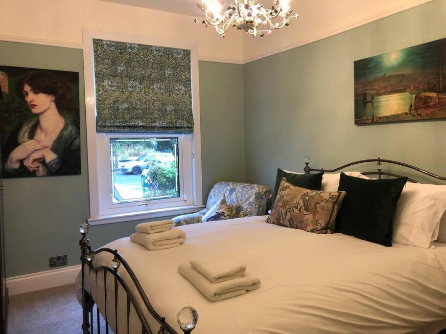 The Merry Gull, - Stunning, Quirky, Luxury * Whitby